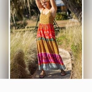 NATURAL LIFE Colorful Floral Maxi Dress
